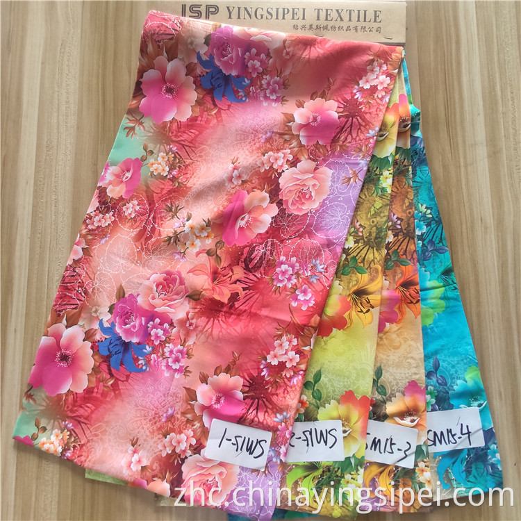 Keqiao制造商软面料100％人造丝定制人造丝印刷面料数字用于连衣裙